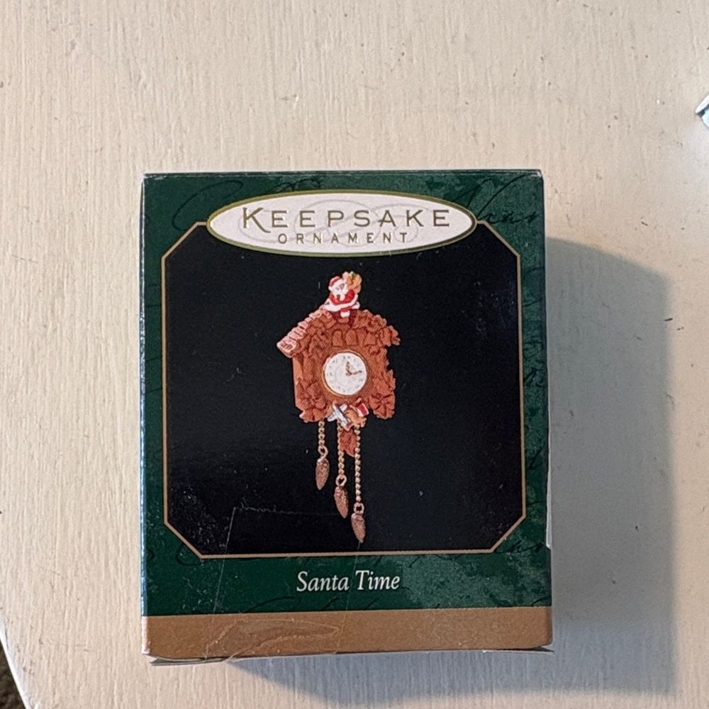 VTG 1999 Hallmark Keepsake Ornament Santa Time Cuckoo Clock